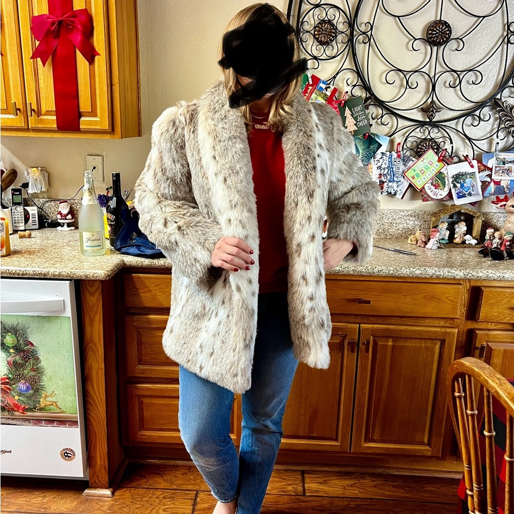 Sajon Vintage Faux Fur coat